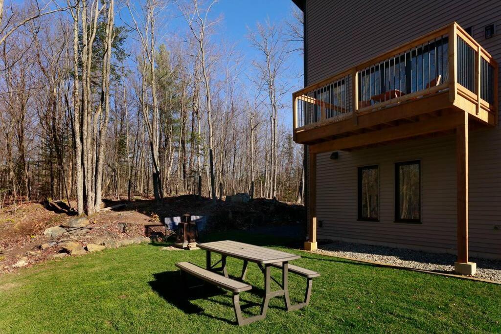Chalet Woodpecker Lodge - Chaleureux Avec Foyer. Orford Esterno foto